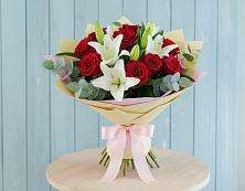 Букет цветов из:  Лилии и Розы #REPLACE_PRED# Залужном