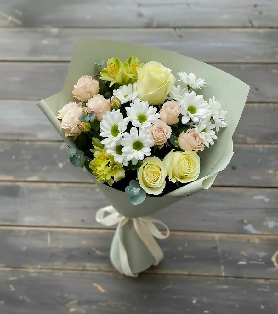 Букет цветов из: Альстромерии, Розы и Хризантемы в Залужном