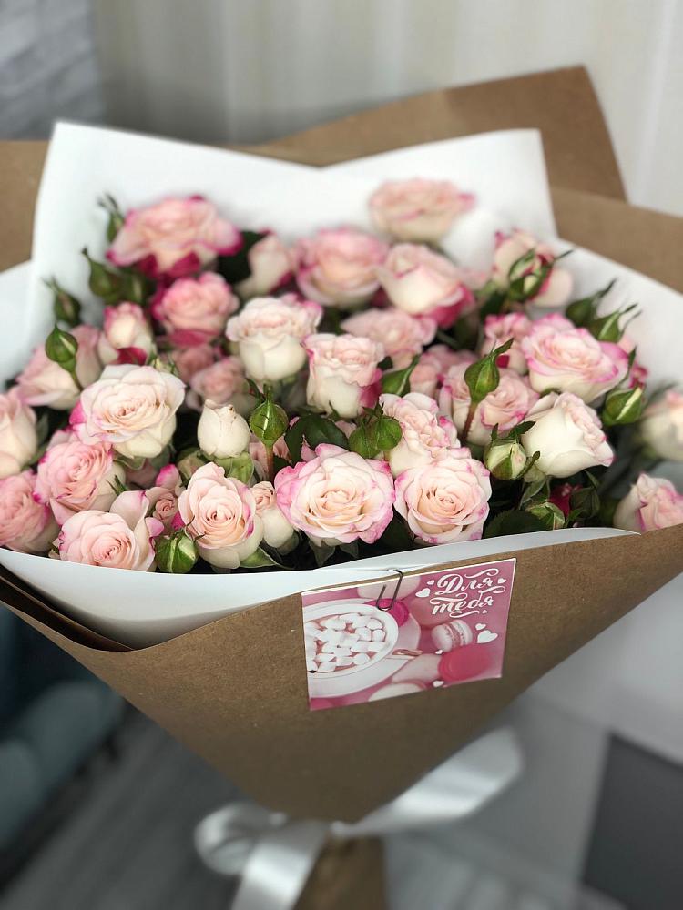 Букет цветов из: Розы в Залужном