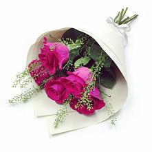 Букет цветов из:  Розы в Залужном