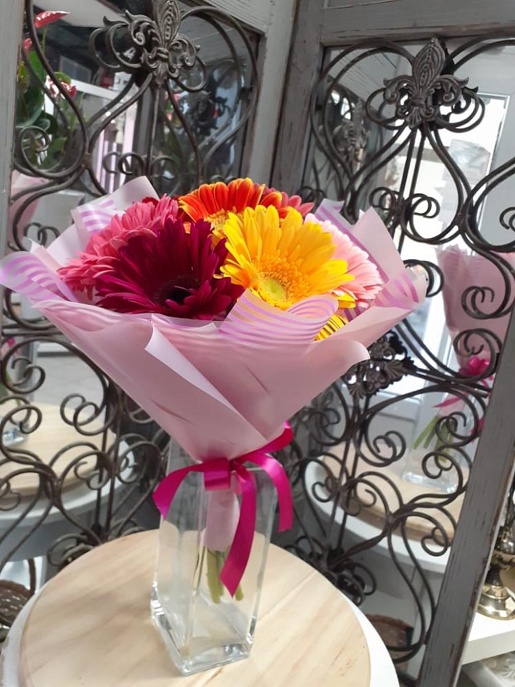 Букет цветов из: Герберы в Залужном