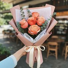 Букет цветов из:  Розы в Залужном
