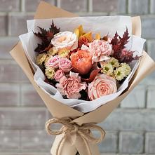 Букет цветов из:  Гвоздики, Хризантемы и Розы в Залужном