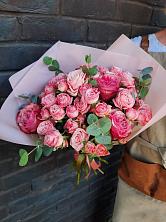 Букет цветов из:  Розы в Залужном