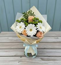 Букет цветов из:  Герберы, Розы и Хризантемы в Залужном