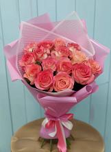 Букет 15 Розовых роз Равель в Залужном