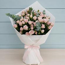 Букет цветов из:  Розы в Залужном